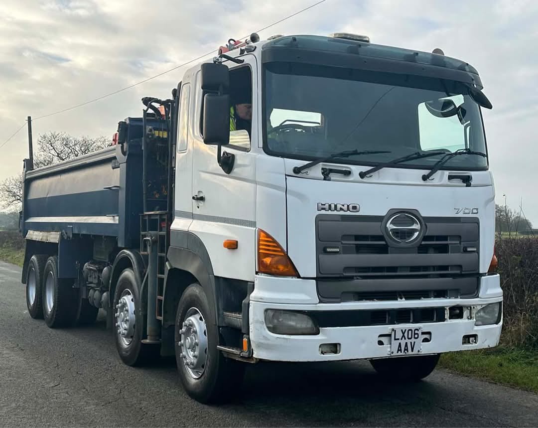 Grabber Tipper Truck